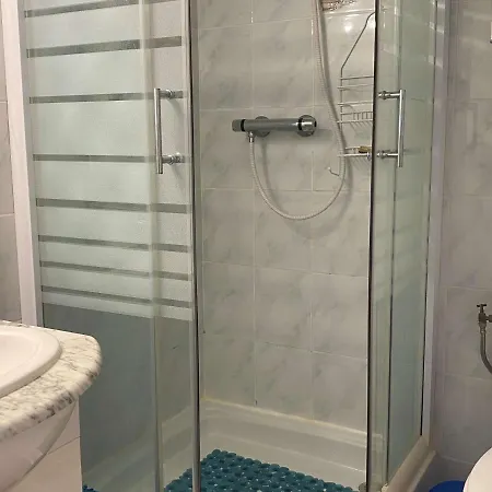 Studio Balaruc-les-bains, 1 Piece, 2 Personnes - Fr-1-553-180 Balaruc-les-Bains